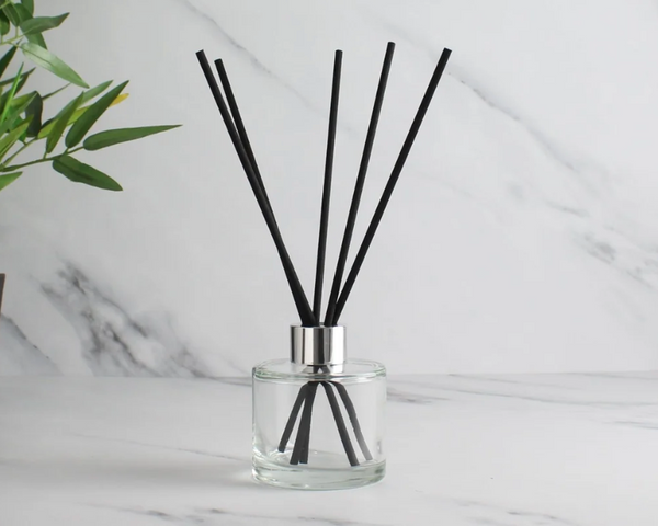 Violet & Amber Oud Reed Diffuser – 100 ml Natural Essential Oils |
